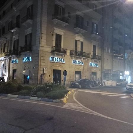 Garibaldi Centro Apartamento Bari Exterior foto